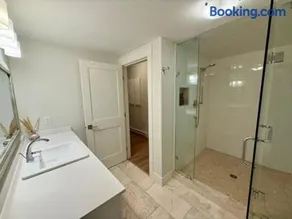 WT Modern Nest - Image 3