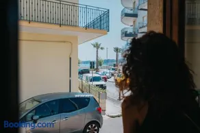 Graziandolina sul mare - Image 1