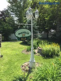 Magnolia B&B - Image 1