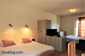 Jachthaven Hotel Borger - Image 1
