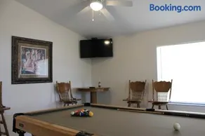Poolhouse - Image 5