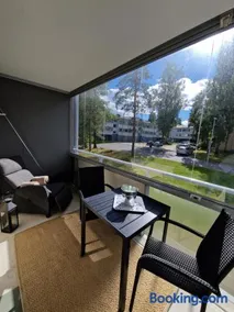 Lovely studio apartment, glazed balcony and own parking space - Image 4