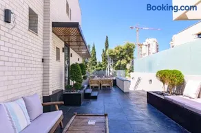 Rokah Luxury Villa at Ramat HaHayal - Image 5
