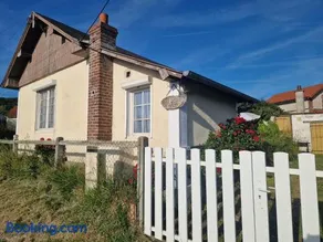 Maison avec jardin et parking, près de toutes commodités - Image 1