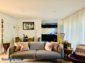 Beautiful Beach House - Image 3