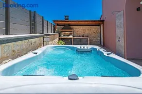 Villa Anthi, a modern villa with salted water pool,hot tub & BBQ! - Image 2
