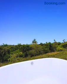 Cabana com Banheira ao Ar Livre e Céu Estrelado - Image 2