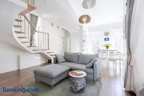 3 Bedroom Apartment 24h self check in, free parking, Ac, fireplace - Image 1