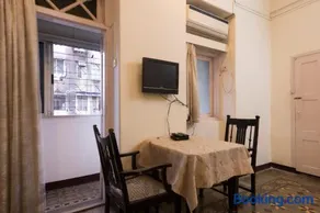 Bed and Breakfast at Colaba - Image 5