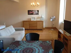Un Joli Pied a Terre - Image 2