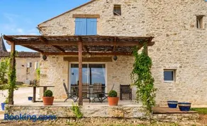 Villa accueillante à Saint Vincent Rive d'Olt avec piscine privée - Image 2