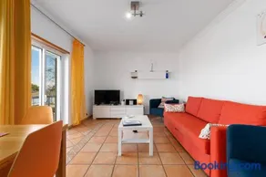 Oceanfront Two Bedroom Apartment - Image 4