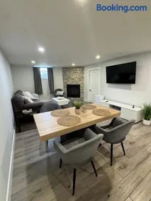 Cozy two bedroom apartment - Image 2