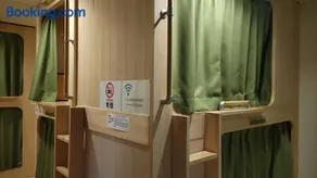 日本ワインバックパッカーズ - Image 1