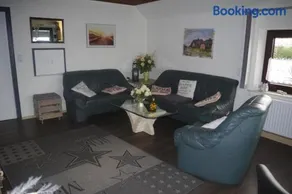 Ferienhaus Mitteldeich - Image 2