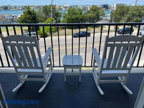 Summer Sands - 203 by Sea Scape Properties - Image 3