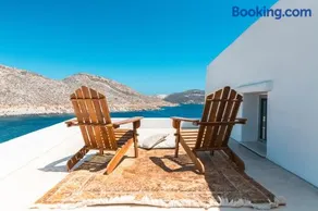 PANORMOS ART Beachfront Suites - Image 1