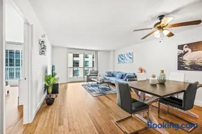 Luxury 1 Bedroom Apartment • Brickell • City and Ocean View - Image 1