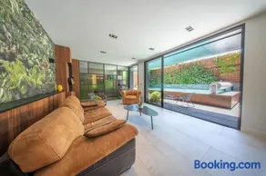 Splendide villa de standing avec piscine privée - Image 3