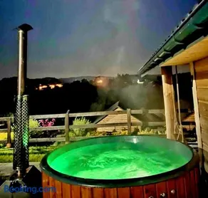 Domki Dobra Miejscówka 50 m od jeziora Solińskiego Sauna Jacuzzi 504-978-418 - Image 1