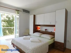 Apartment Dalmatia Ketty - Image 2