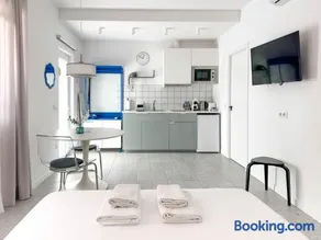 Apartamentos Navio - Image 1
