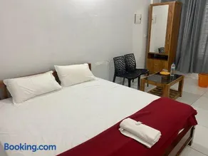 HOLLYWOOD Rooms - Image 2