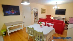 Central & Vintage Apartment Sinj - Image 4