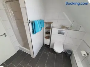 Kiel-Russee Familienwohnung, Lademöglichkeit, Co2 Frei - Image 3