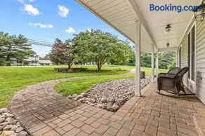 Vanishing Run Retreat with Pool - Image 2