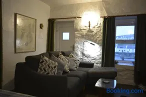 Seal Cottage - Image 3