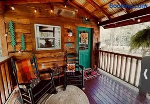 Little Bear Tiny Cabin - Image 1