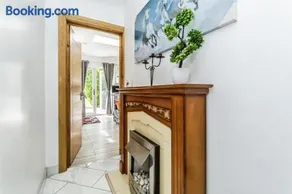 6 Copse View - Image 4