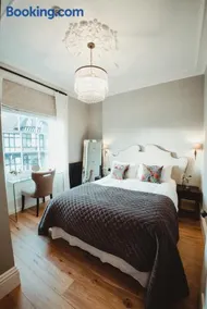 ch1 boutique stays - Image 2