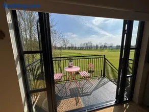 The Writers Lodge, serene luxury country escape - Image 4