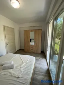 Palm Residential - Image 4