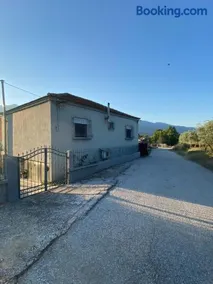 Papadopoulos House - Image 3