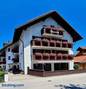 Hotel Alpenhof - Image 1