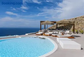 Villa M - Image 1