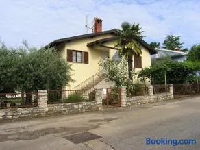 Apartments Marko Novigrad - Image 1