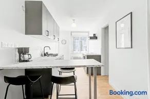 Champs Fleury A comfortable flat in a quiet neighbourhood - Image 3