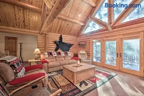 Deck + Grill: Rustic-Mod Show Low Cabin - Image 5