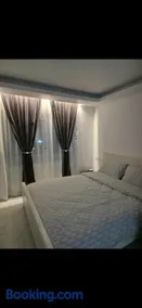 Luxury studio - Image 1