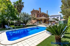 Catalunya Casas Pool, garden and games room near Barcelona! - Image 1