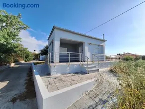 Chios Flower House - Image 1