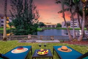 Waterfront Oasis Escape with 7 Seats Hot Tub! - Image 4