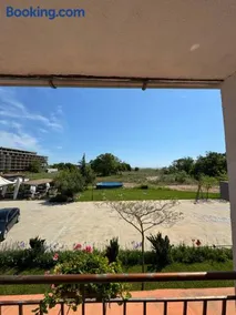 Hotel Surf Primorsko - Image 3