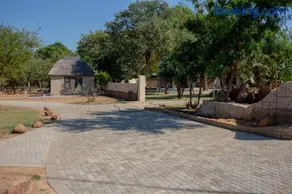 Zoe Bush Lodge - Image 2