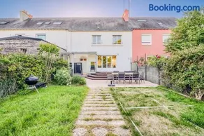 Jolie Maison avec Jardin & Terrasse - Image 2