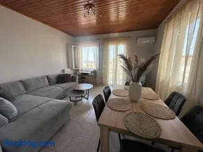 Aegean Grey Horizon House - Image 5
